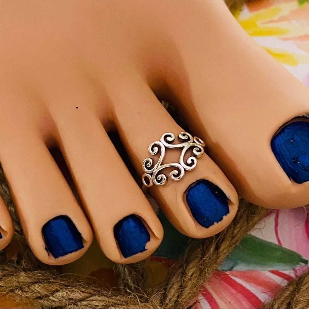 Sterling Silver Design Toe Midi Ring - Picture 2 of 4
